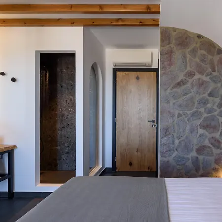 Vrachos Mykonos Otel 3*