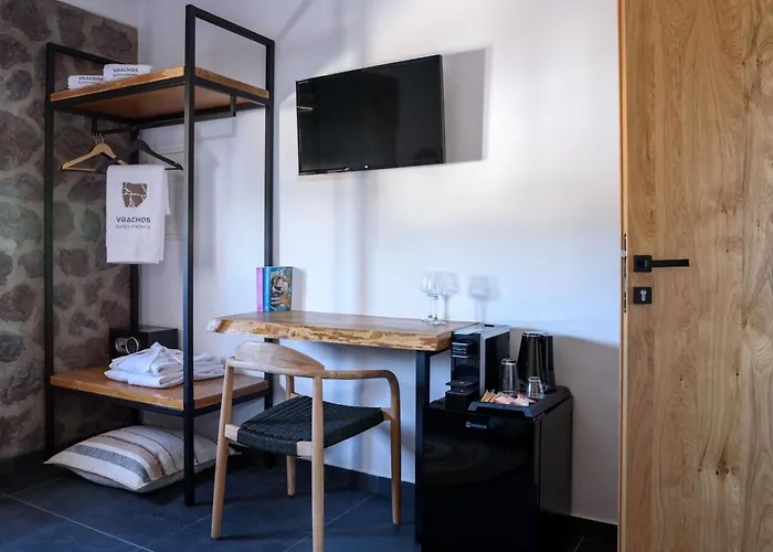 Vrachos Mykonos Szálloda 3*