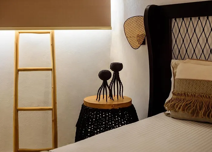 Vrachos Mykonos Szálloda 3*