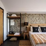 Vrachos Mykonos Hotel