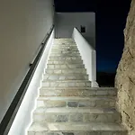 Otel Vrachos Mykonos 3*