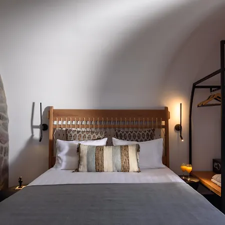 ホテル Vrachos Mykonos 3*