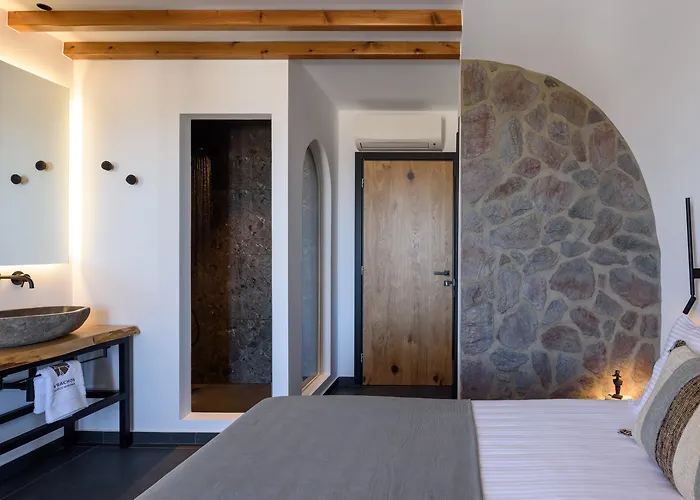 Vrachos Mykonos Hotel 3*