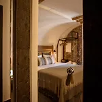 Vrachos Mykonos Hotel